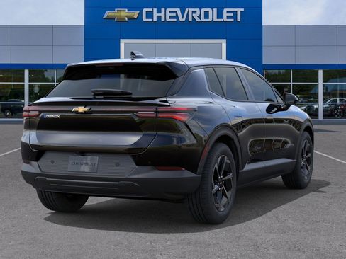 New 2026 Chevrolet Equinox EV LT image 28