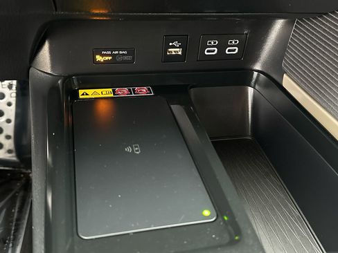 Certified 2025 Toyota Camry SE image 28