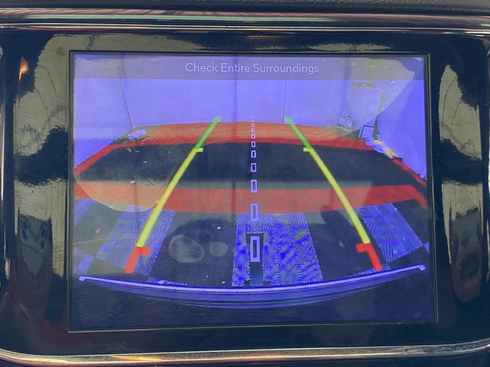 Used 2019 Jeep Grand Cherokee Overland AWD/4WD image 28