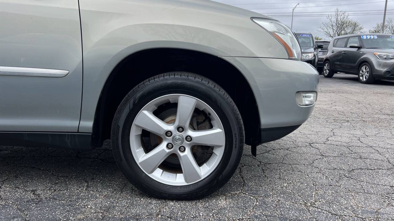 Used 2005 Lexus RX 330 AWD w/ Premium Plus Pkg image 9