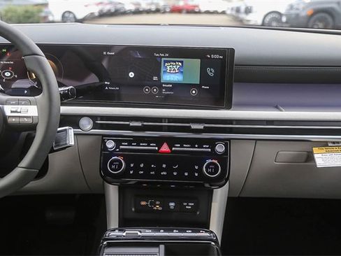 New 2026 Hyundai Tucson Limited image 14