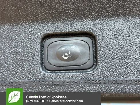 Used 2016 Ford Explorer Platinum AWD/4WD image 20