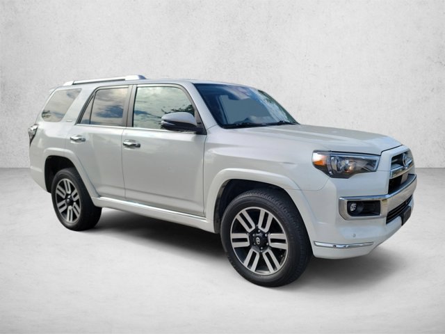 Used 2022 Toyota 4Runner Limited AWD/4WD image 3