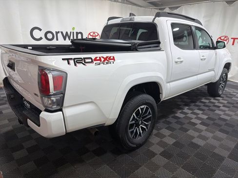 Used 2023 Toyota Tacoma TRD Sport image 7