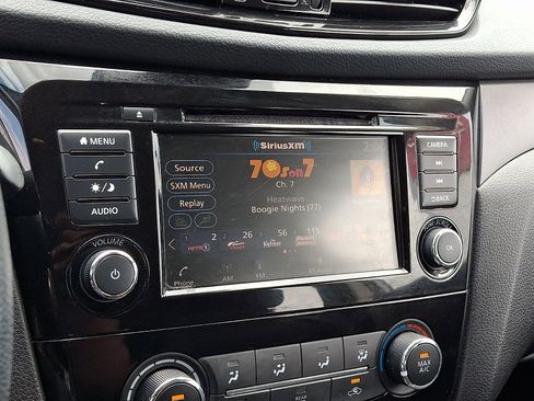 Used 2021 Nissan Rogue Sport S AWD/4WD image 17
