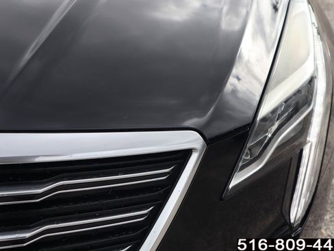 Used 2018 Cadillac XTS Luxury image 11