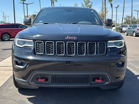 Used 2020 Jeep Grand Cherokee Trailhawk w/ Premium Lighting Group AWD/4WD image 3