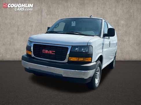 New 2025 GMC Savana 2500 w/ Enhanced Convenience Package image 3