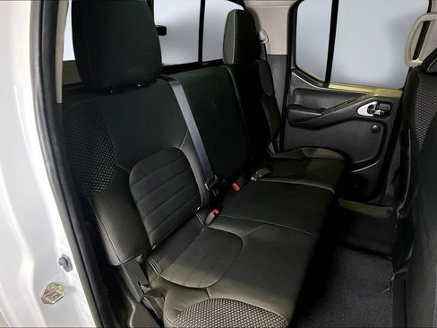 Used 2019 Nissan Frontier PRO-4X image 26