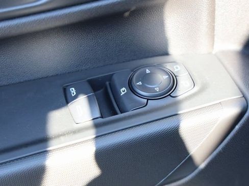 New 2026 GMC Sierra 2500 Pro w/ Convenience Package image 15