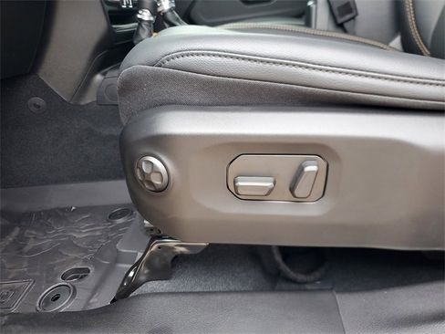 New 2026 Jeep Gladiator Sport image 15