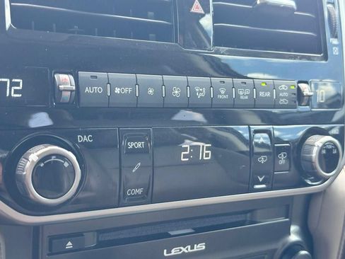 Used 2023 Lexus GX 460 Luxury AWD/4WD image 15