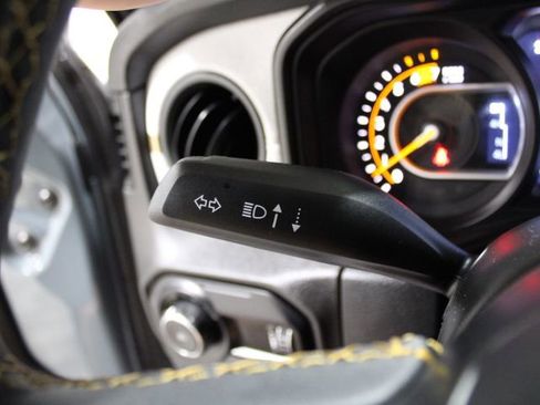 Used 2024 Jeep Wrangler Sport AWD/4WD image 35