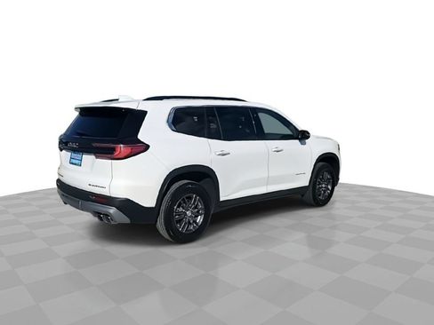 Used 2025 GMC Acadia Elevation image 8