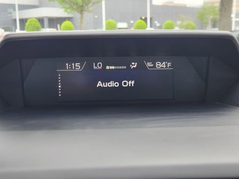 Used 2019 Subaru Crosstrek 2.0i Limited w/ Moonroof Package w/Navigation AWD/4WD image 16