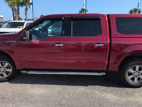 Used 2019 Ford F150 XLT w/ Equipment Group 302A Luxury AWD/4WD image 9