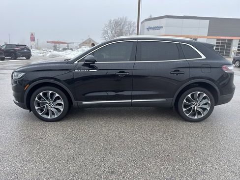 Used 2022 Lincoln Nautilus Reserve image 6