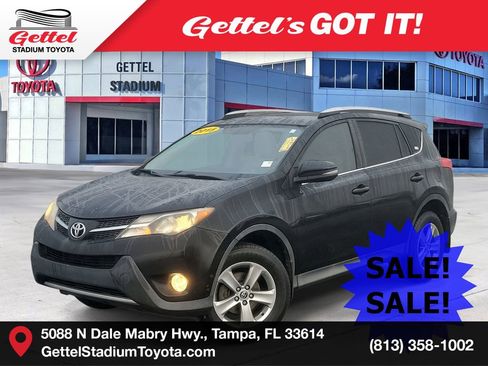 Used 2015 Toyota RAV4 XLE image 1