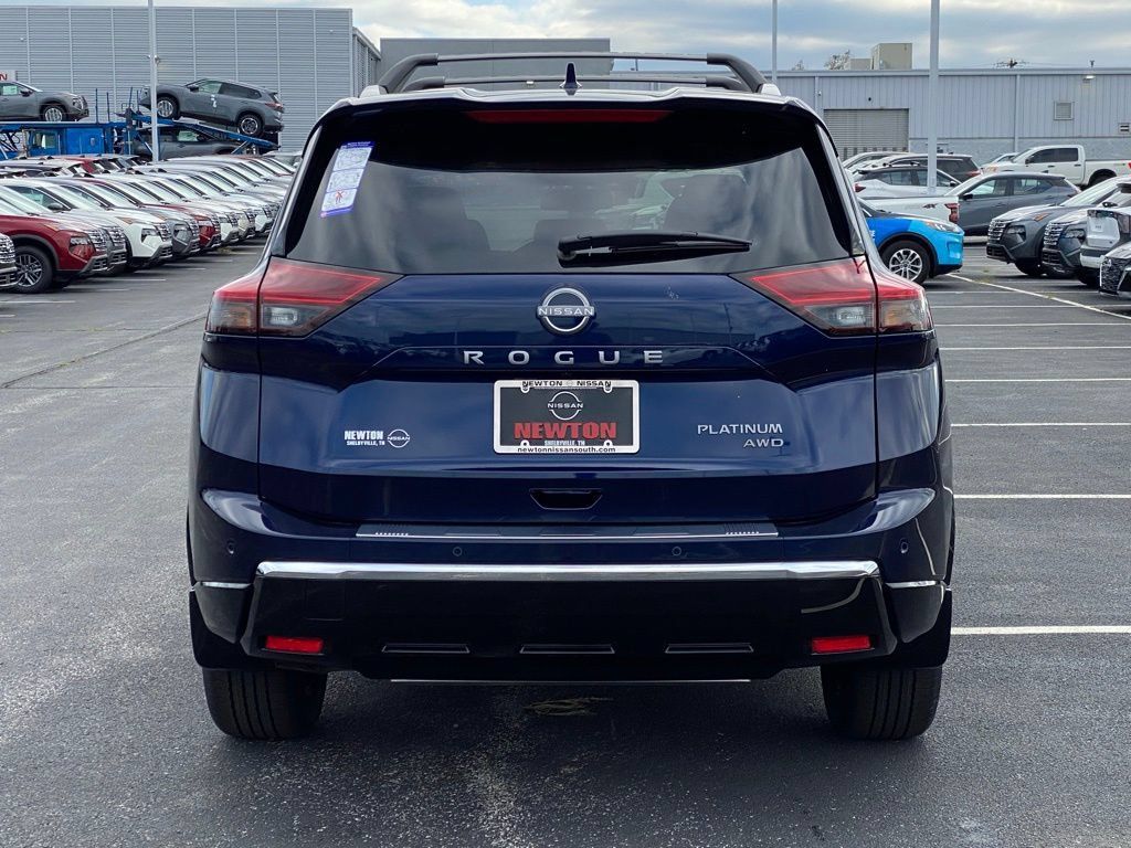 New 2026 Nissan Rogue Platinum w/ Platinum Premium Package AWD/4WD image 4