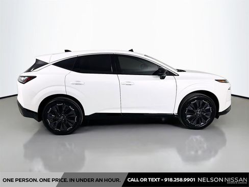 New 2026 Nissan Murano Platinum image 4