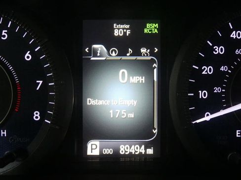 Used 2018 Toyota Sienna XLE Premium w/ Cargo Management Package image 32