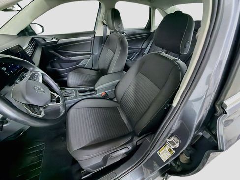 Used 2025 Volkswagen Jetta S FWD image 13