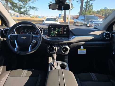 New 2026 Chevrolet Blazer LT w/ Midnight/Sport Edition image 12