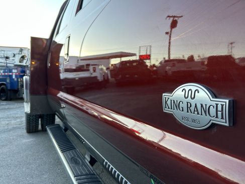 Used 2015 Ford F450 King Ranch w/ King Ranch Chrome Package image 14
