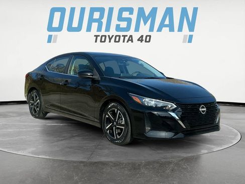 Used 2024 Nissan Sentra SV image 1