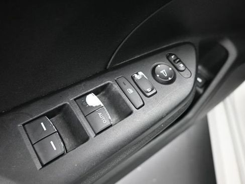 Used 2018 Honda Civic EX image 12