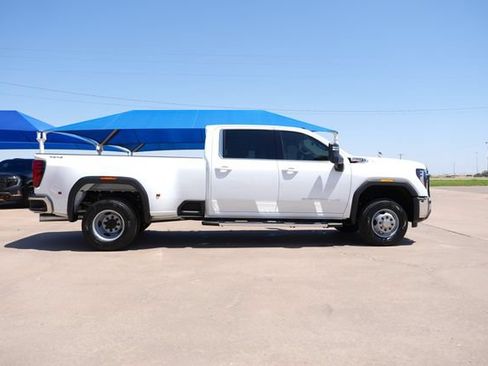 New 2026 GMC Sierra 3500 SLE w/ SLE Value Package AWD/4WD image 2