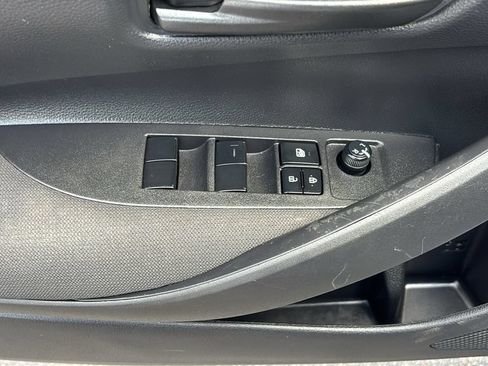 Used 2024 Toyota Corolla LE FWD image 11