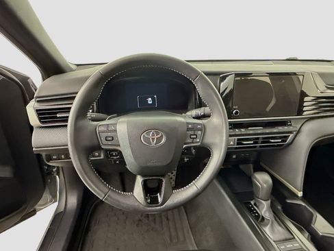 Certified 2025 Toyota Camry SE FWD image 11