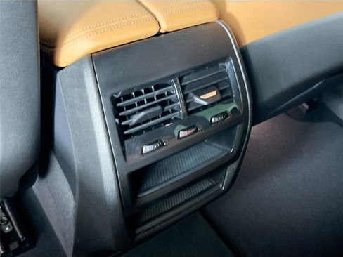 Used 2024 BMW X5 sDrive40i w/ M Sport Package image 23