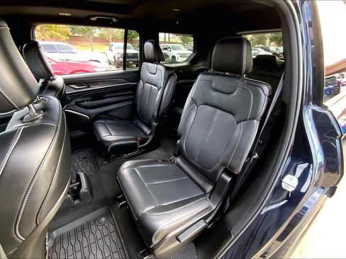 Used 2024 Jeep Grand Cherokee L Overland w/ Trailer Tow Package image 19