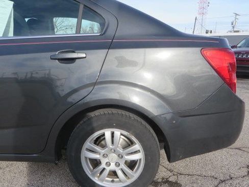 Used 2016 Chevrolet Sonic LT image 56