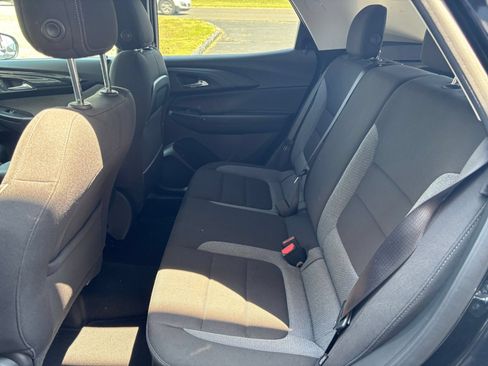 Used 2025 Chevrolet TrailBlazer LT w/ Driver Confidence Package AWD/4WD image 20