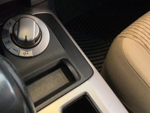 Used 2019 Toyota 4Runner SR5 AWD/4WD image 16