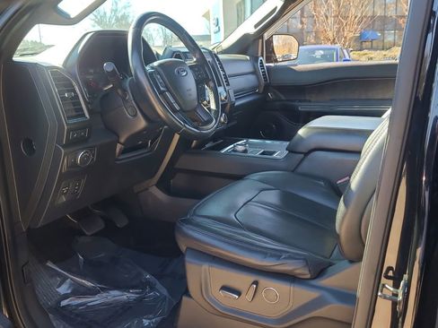 Used 2018 Ford Expedition Limited w/ Equipment Group 301A image 11