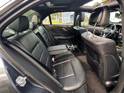 Used 2014 Mercedes-Benz E 350 4MATIC Sedan image 26