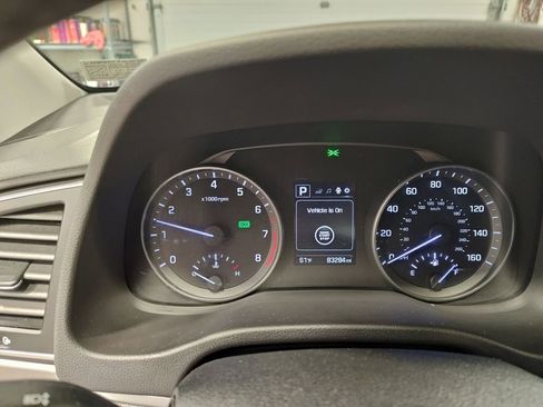 Used 2017 Hyundai Elantra Value Edition image 21