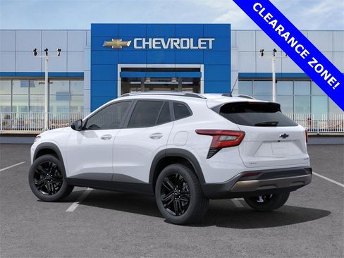 New 2025 Chevrolet Trax ACTIV w/ Driver Confidence Package image 3