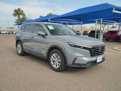 Used 2024 Honda CR-V LX image 3