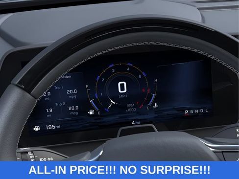New 2026 Chevrolet Traverse Z71 w/ Enhanced Driving Package AWD/4WD image 12