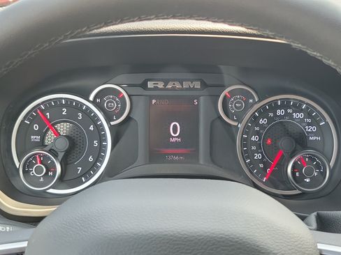 Used 2026 RAM 2500 Big Horn AWD/4WD image 19