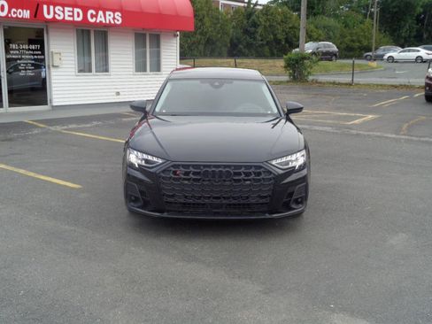 Used 2023 Audi S8 AWD/4WD image 13