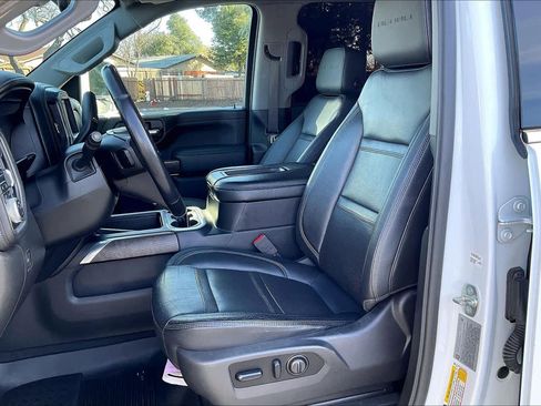 Used 2020 GMC Sierra 2500 Denali w/ Denali Ultimate Package image 27