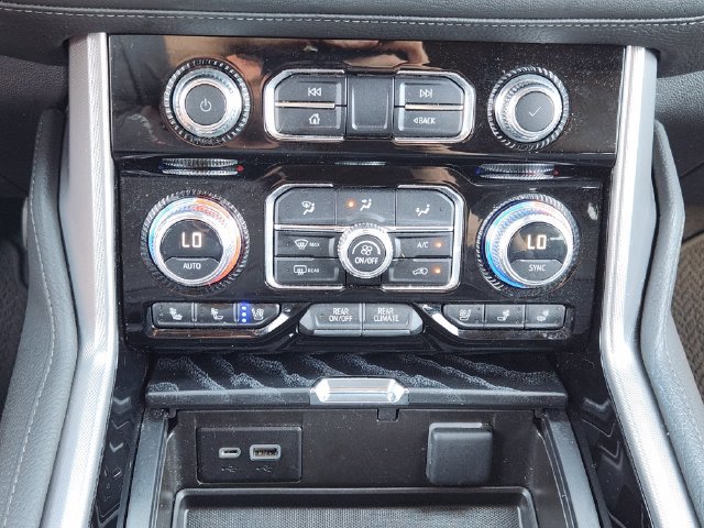 Used 2023 GMC Yukon Denali AWD/4WD image 19