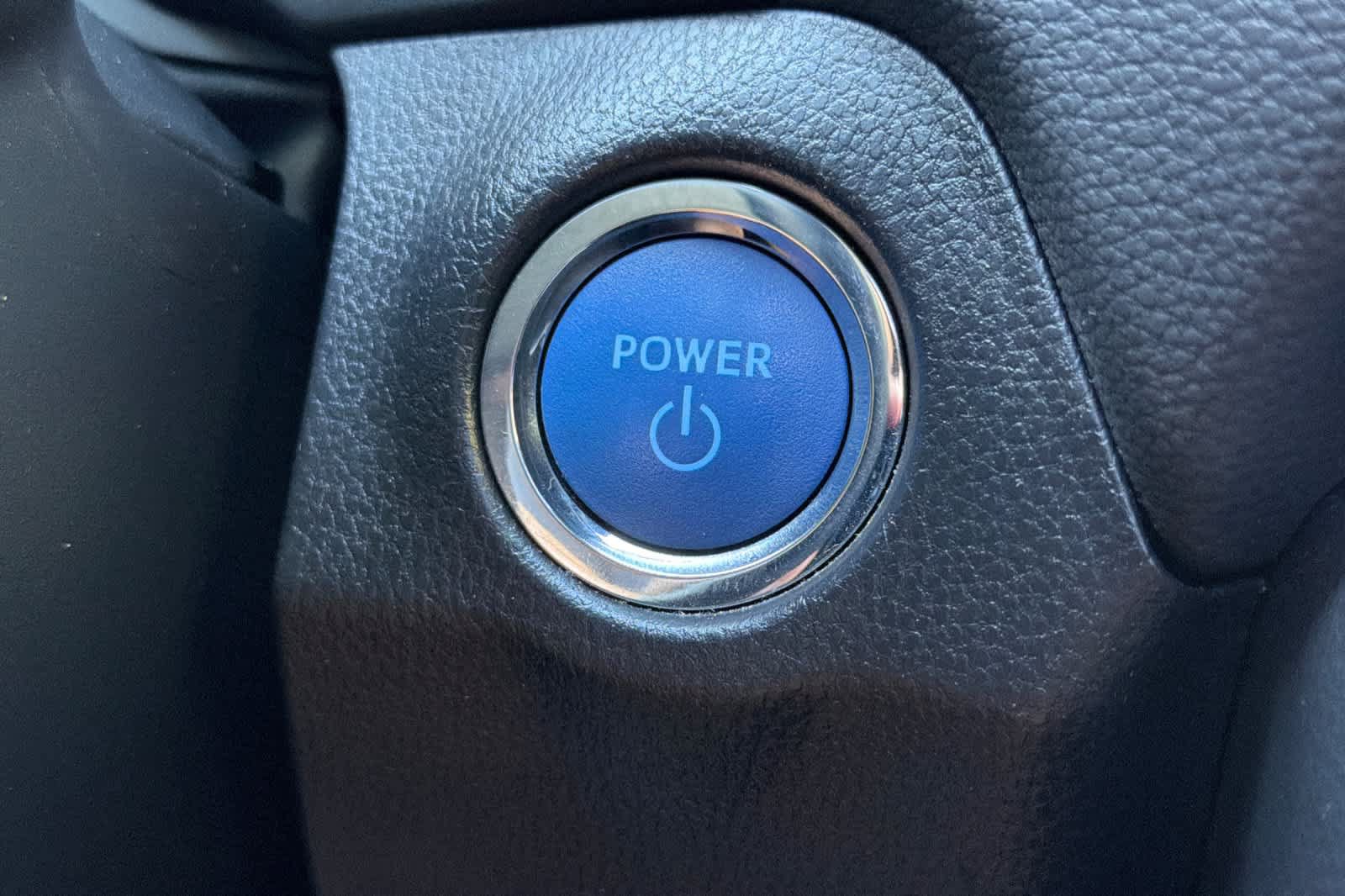 Used 2021 Toyota RAV4 Limited AWD/4WD image 25