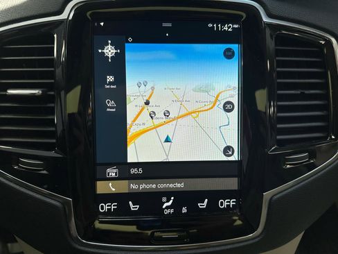 Used 2021 Volvo XC90 T6 Momentum w/ Advanced Package AWD/4WD image 19